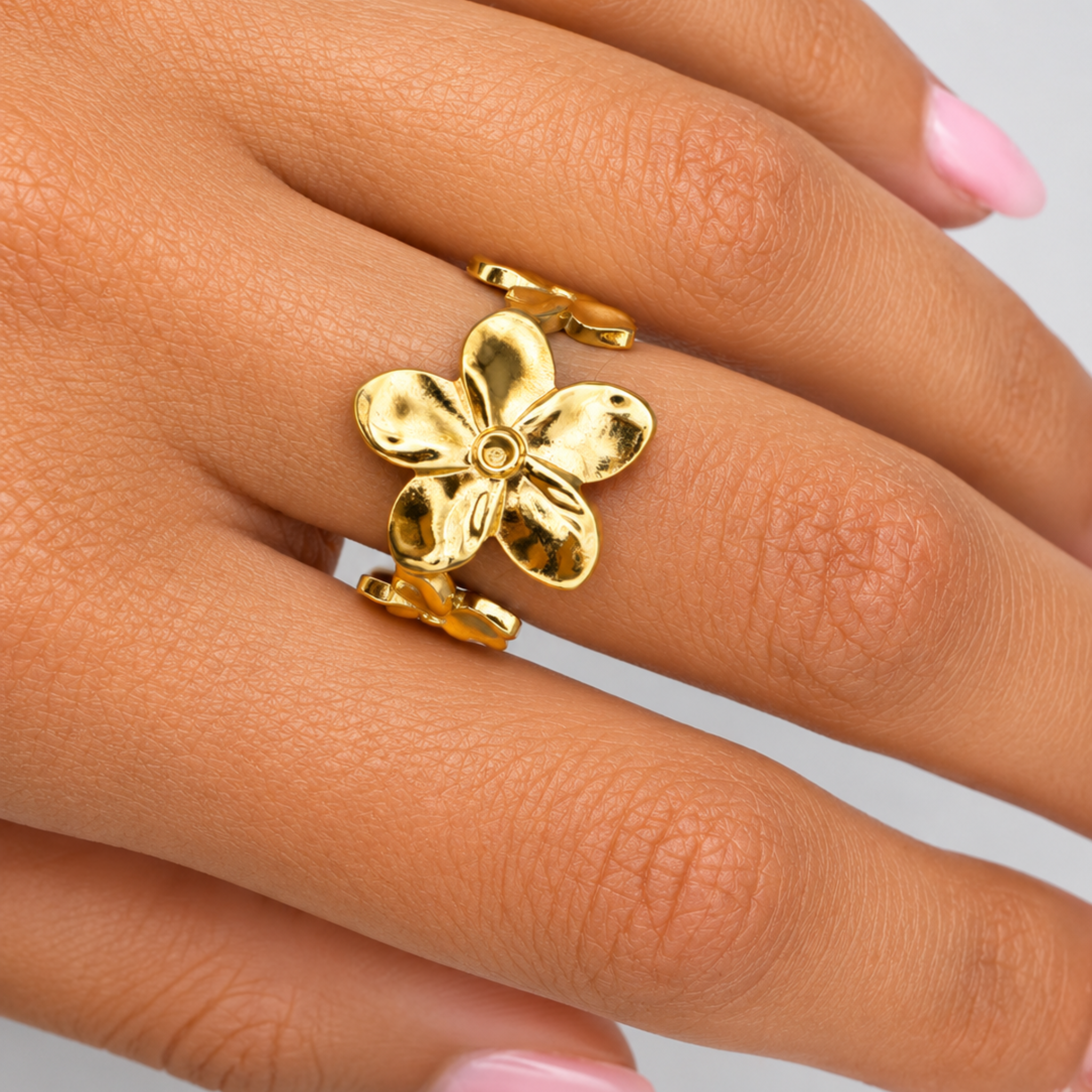 Anillo Dalia